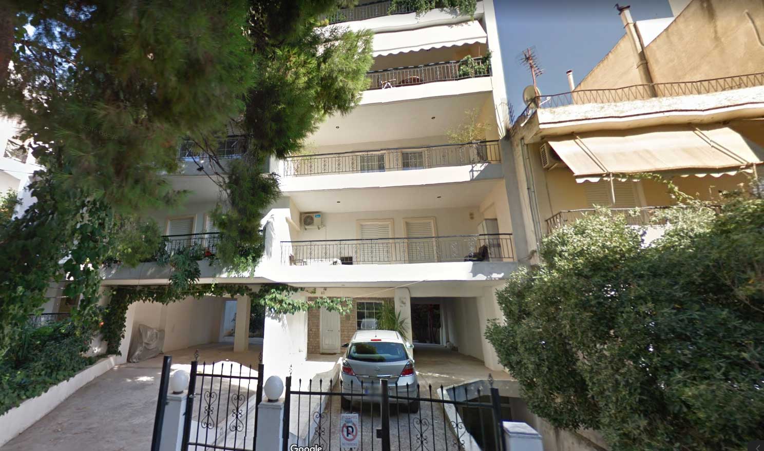 pefki1111.jpg pefki1111.jpg