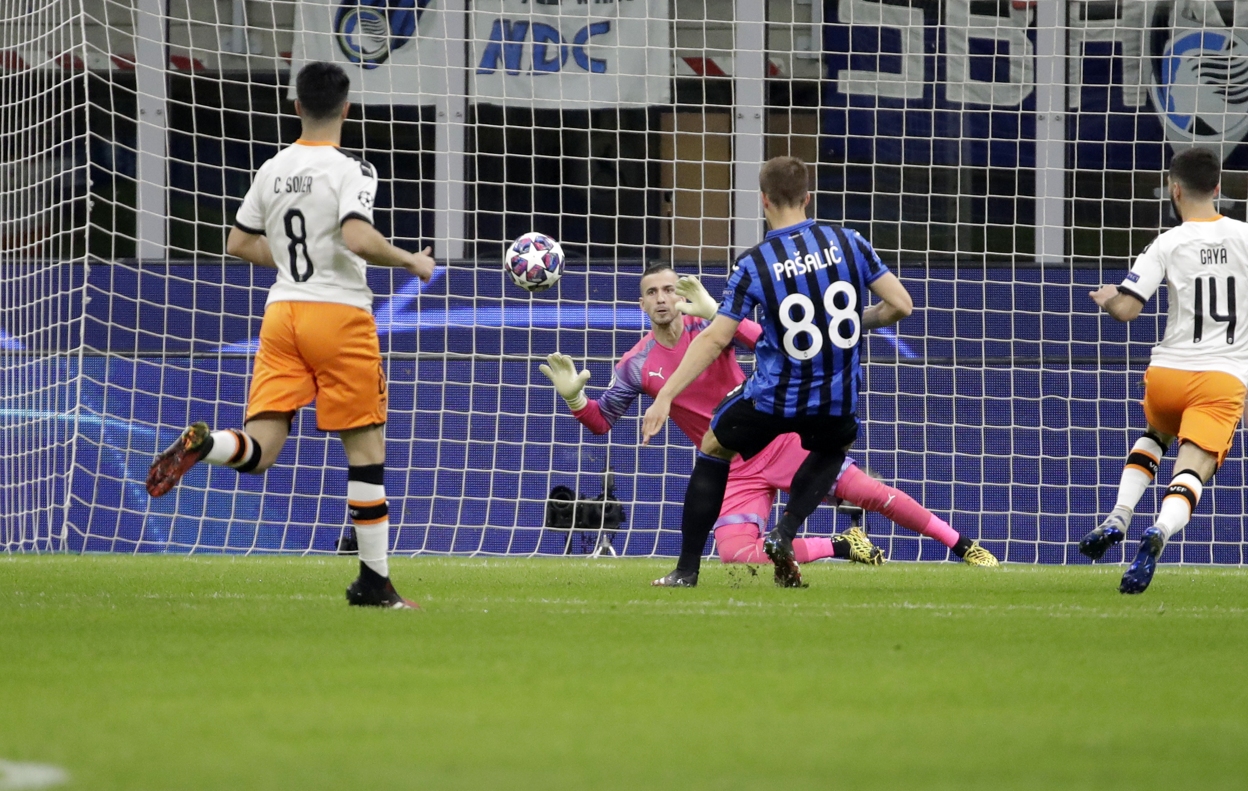 ap_20050728571333.jpg ap_20050728571333.jpg