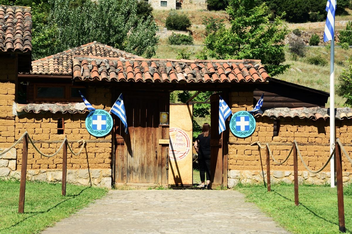 hani_grabias.jpg hani_grabias.jpg