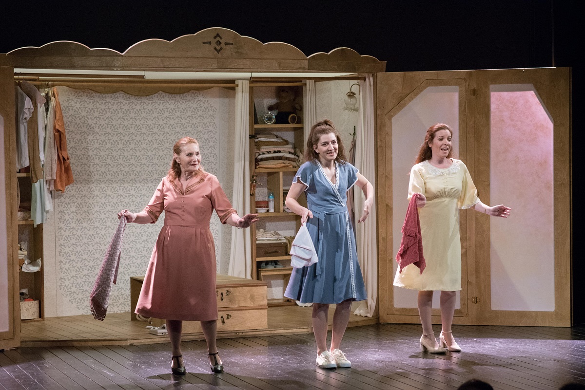 mama_to_domatio_ton_thaymaton_8.jpg mama_to_domatio_ton_thaymaton_8.jpg