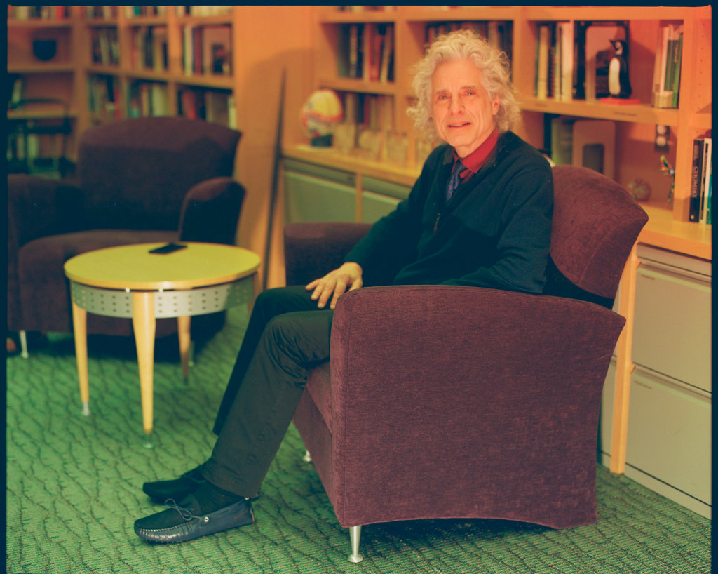 merlin_154779108_76446c06-1858-47f5-8eac-fd9d2becef04-jumbo.jpg merlin_154779108_76446c06-1858-47f5-8eac-fd9d2becef04-jumbo.jpg