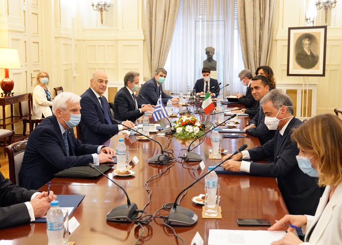 dendias-di-maio.jpg Photo via twitter