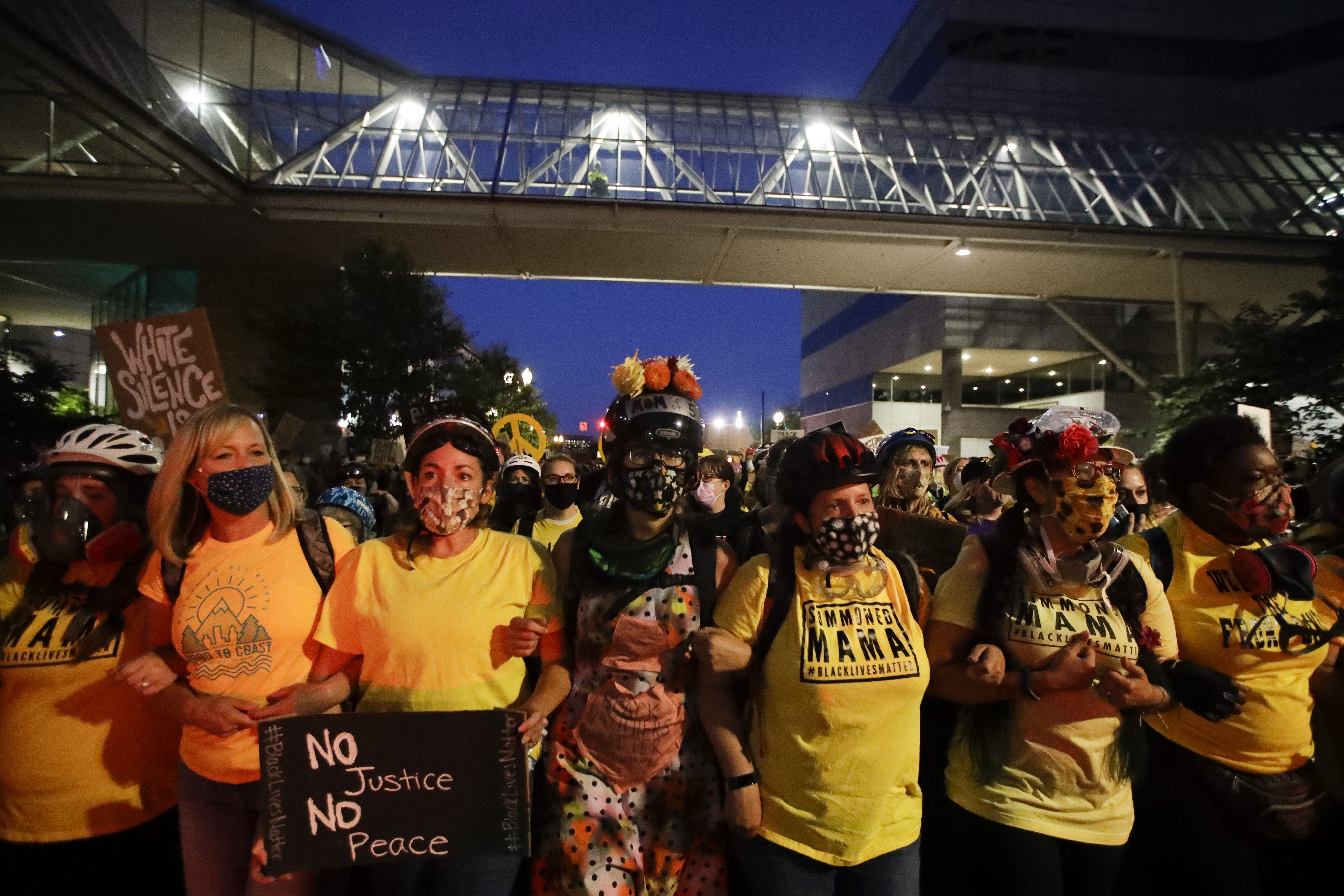 ap_20209029206101.jpg ap_20209029206101.jpg