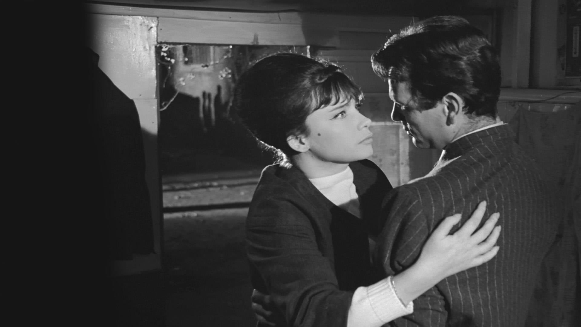 222lola.jpg 222lola.jpg