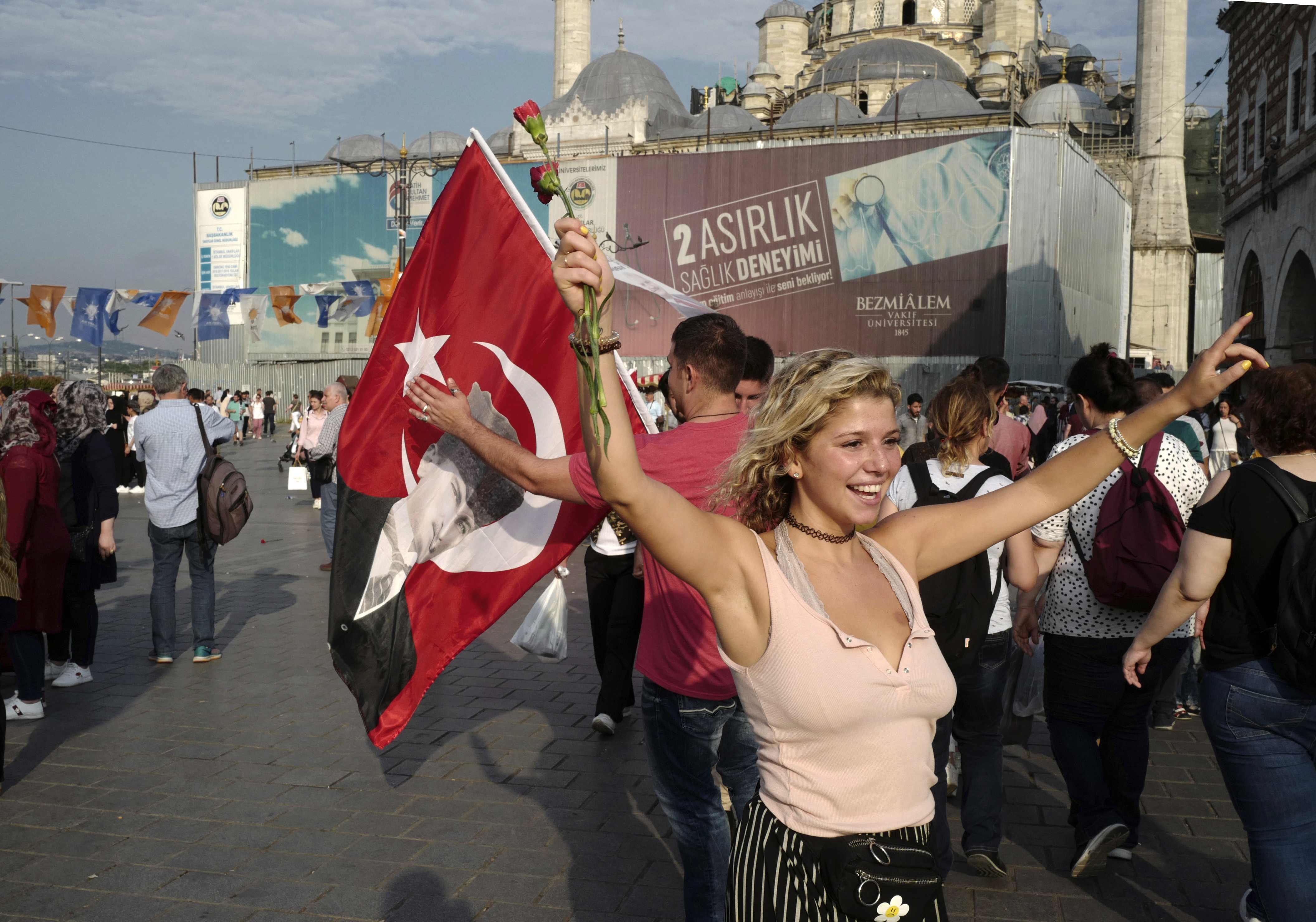 ap_19171846917066_1.jpg ap_19171846917066_1.jpg