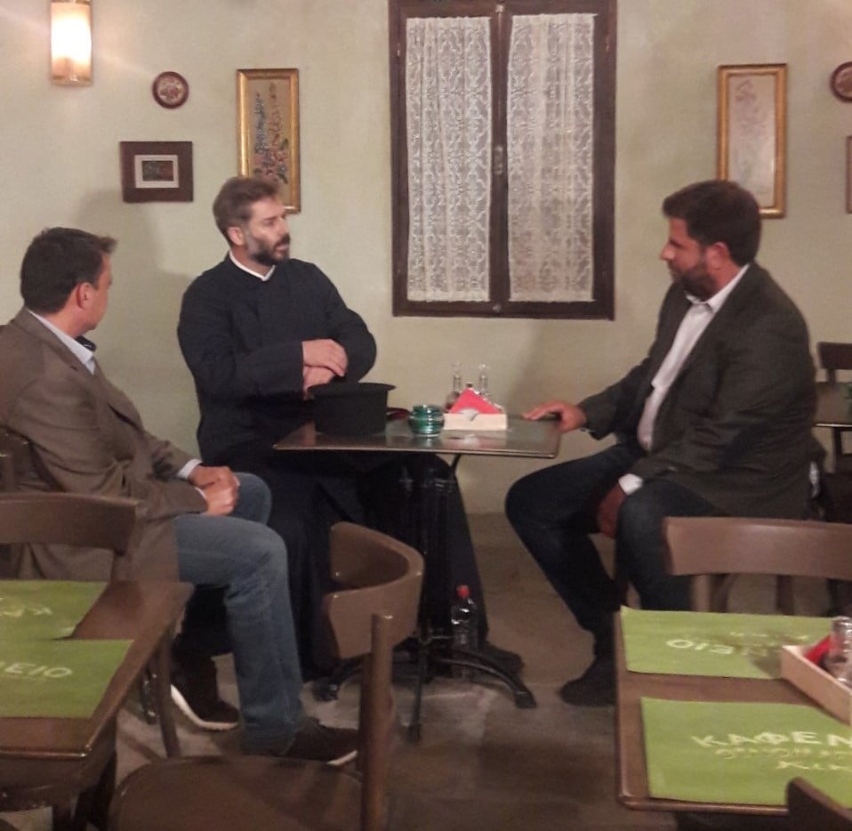 apo-tis-exi-3.jpg apo-tis-exi-3.jpg