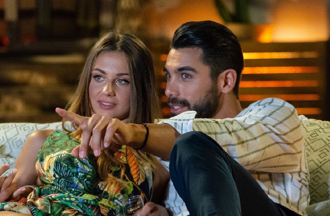 bachelor_1.jpg bachelor_1.jpg