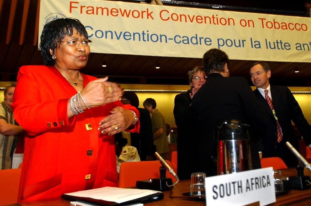 manto_tshabalala-msimang.jpg Υπουργός Υγείας Manto Tshabalala-Msimang