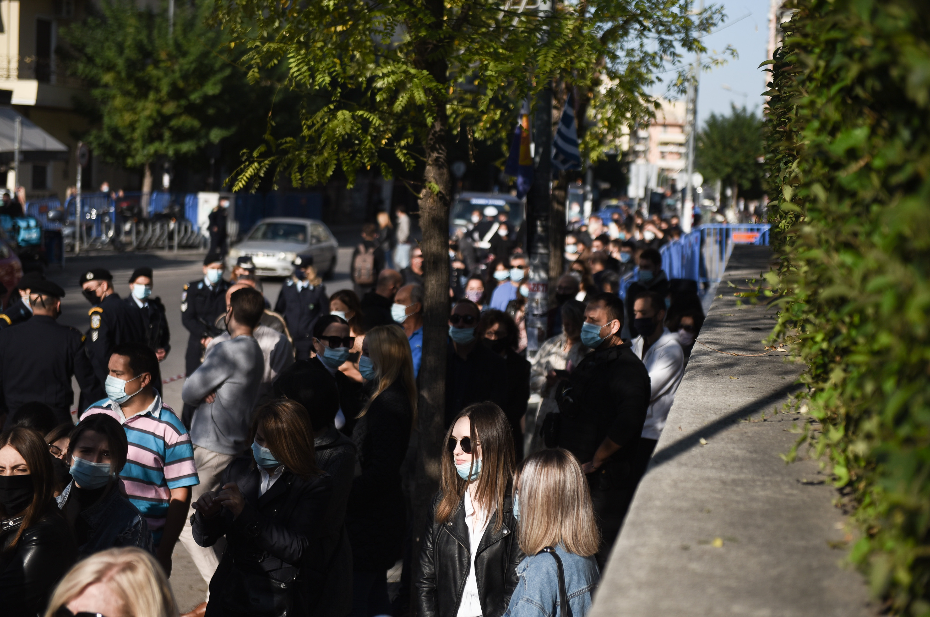 Εικόνες συνωστισμού στον Άγιο Δημήτριο 