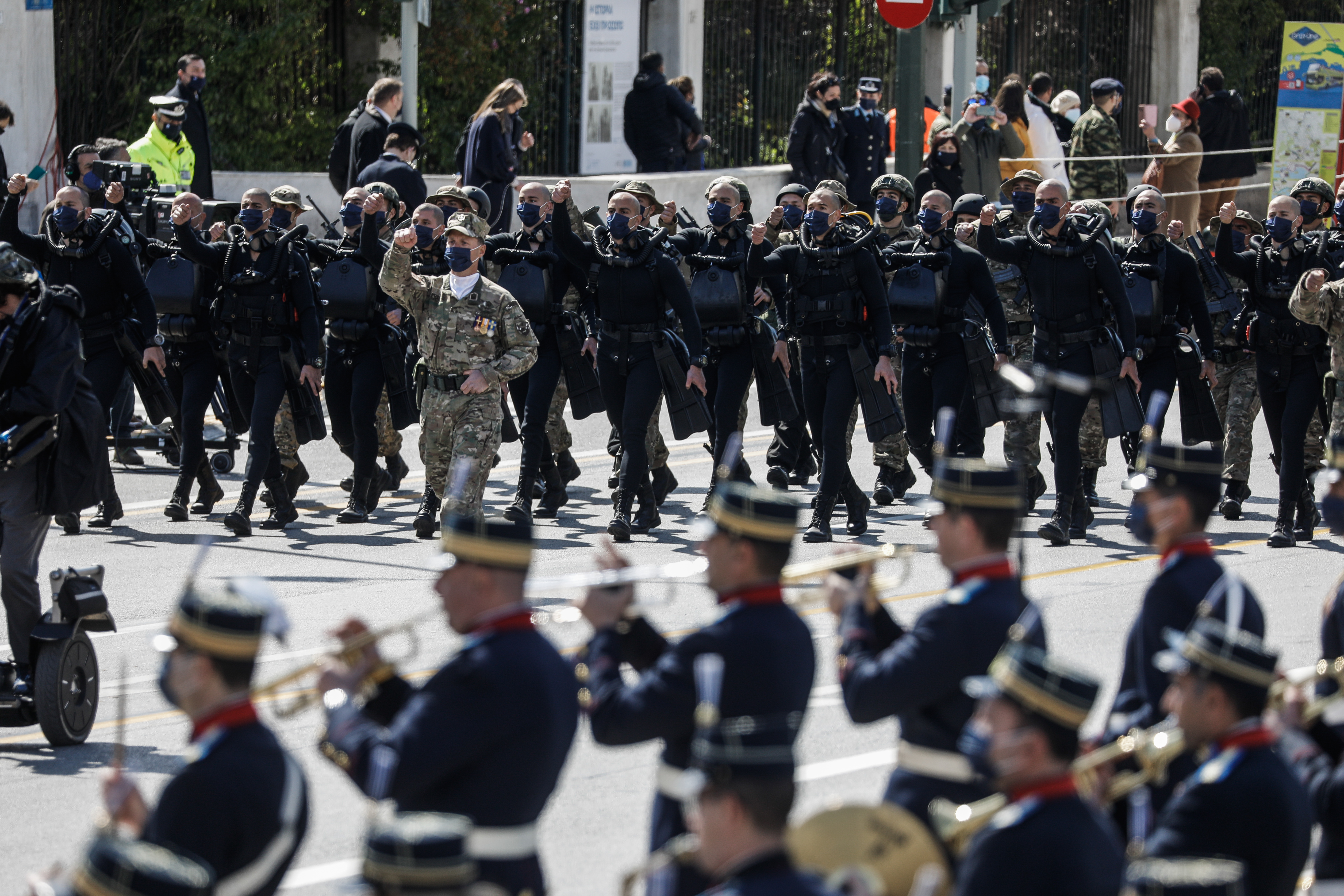 parelasi.jpg 25η Μαρτίου, παρέλαση