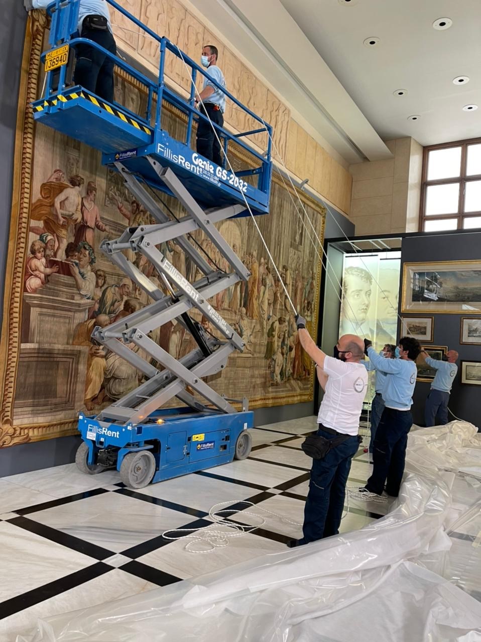 tapiseri1.jpg tapiseri1.jpg