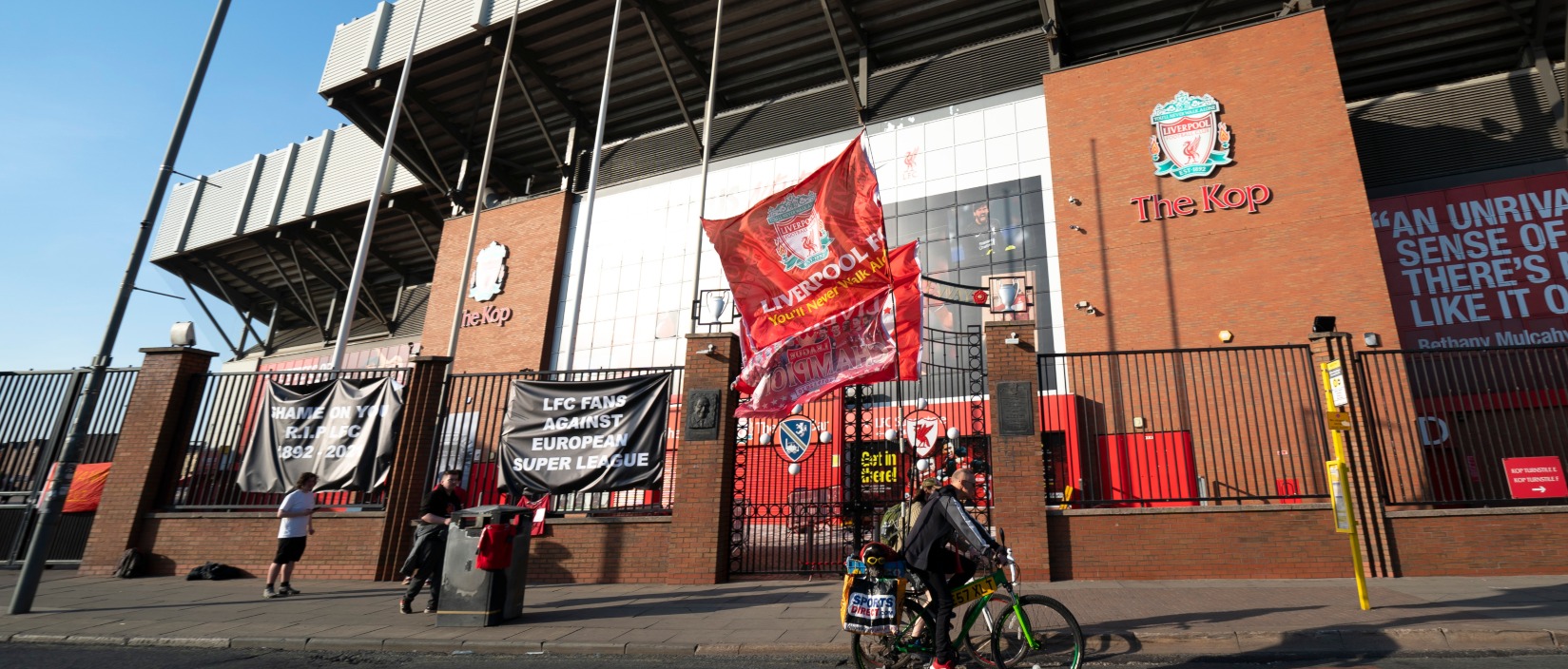 anfield.jpg anfield.jpg