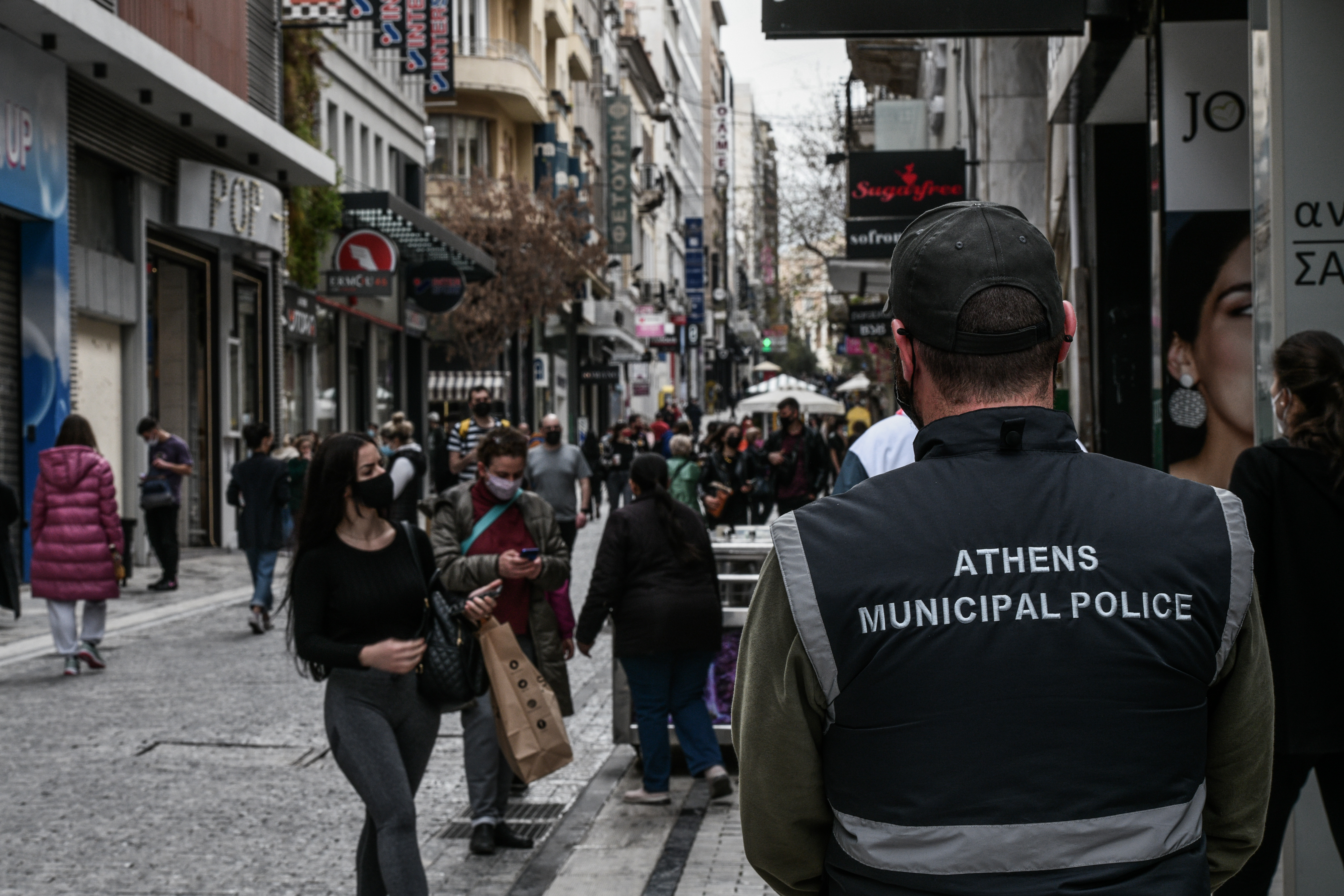 katastimata-ermoy.jpg Ερμού, καταστήματα, λιανεμπόριο