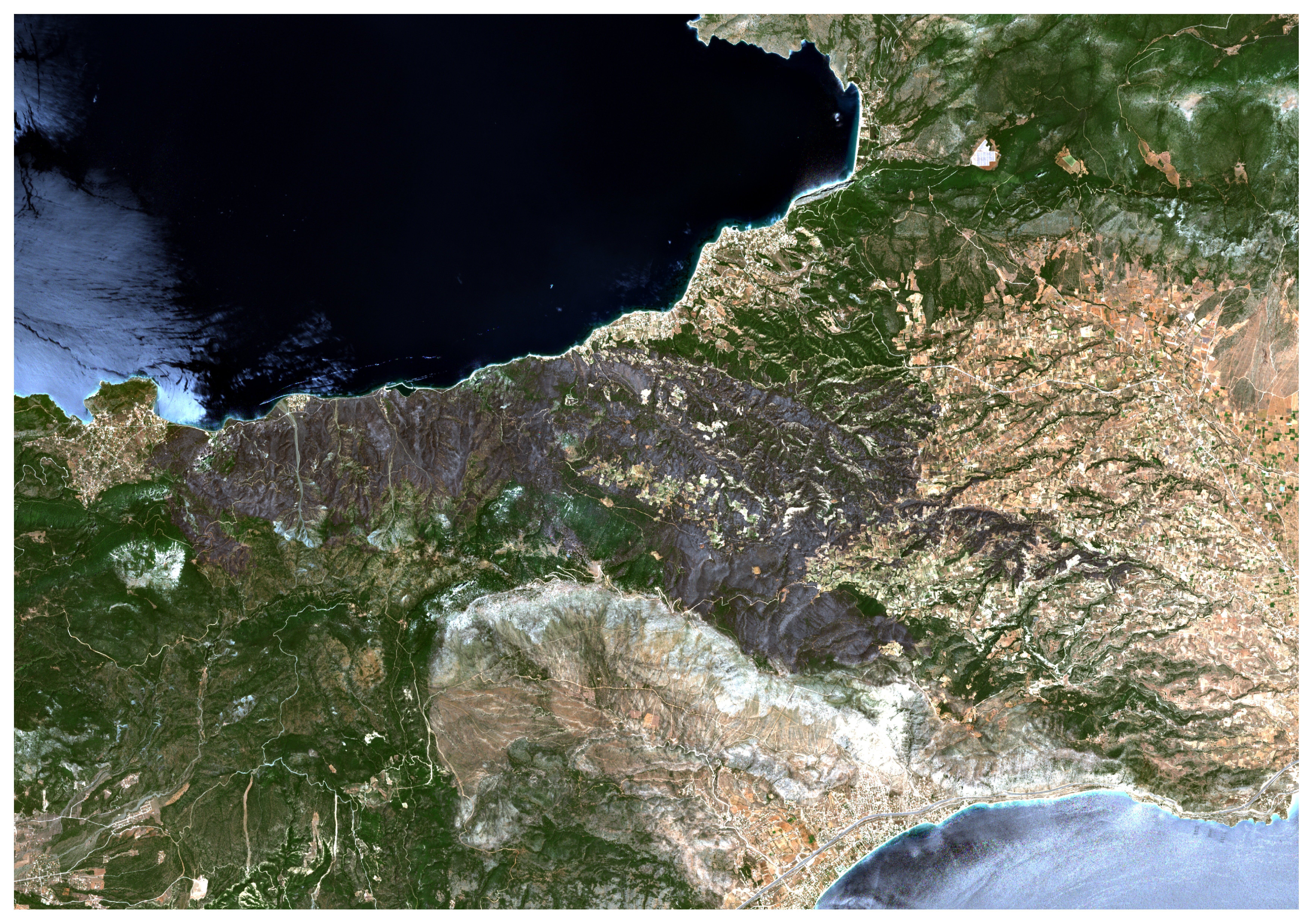 Έβαλαν φωτιά όταν τέλειωσε η βάρδια της πυροσβεστικής