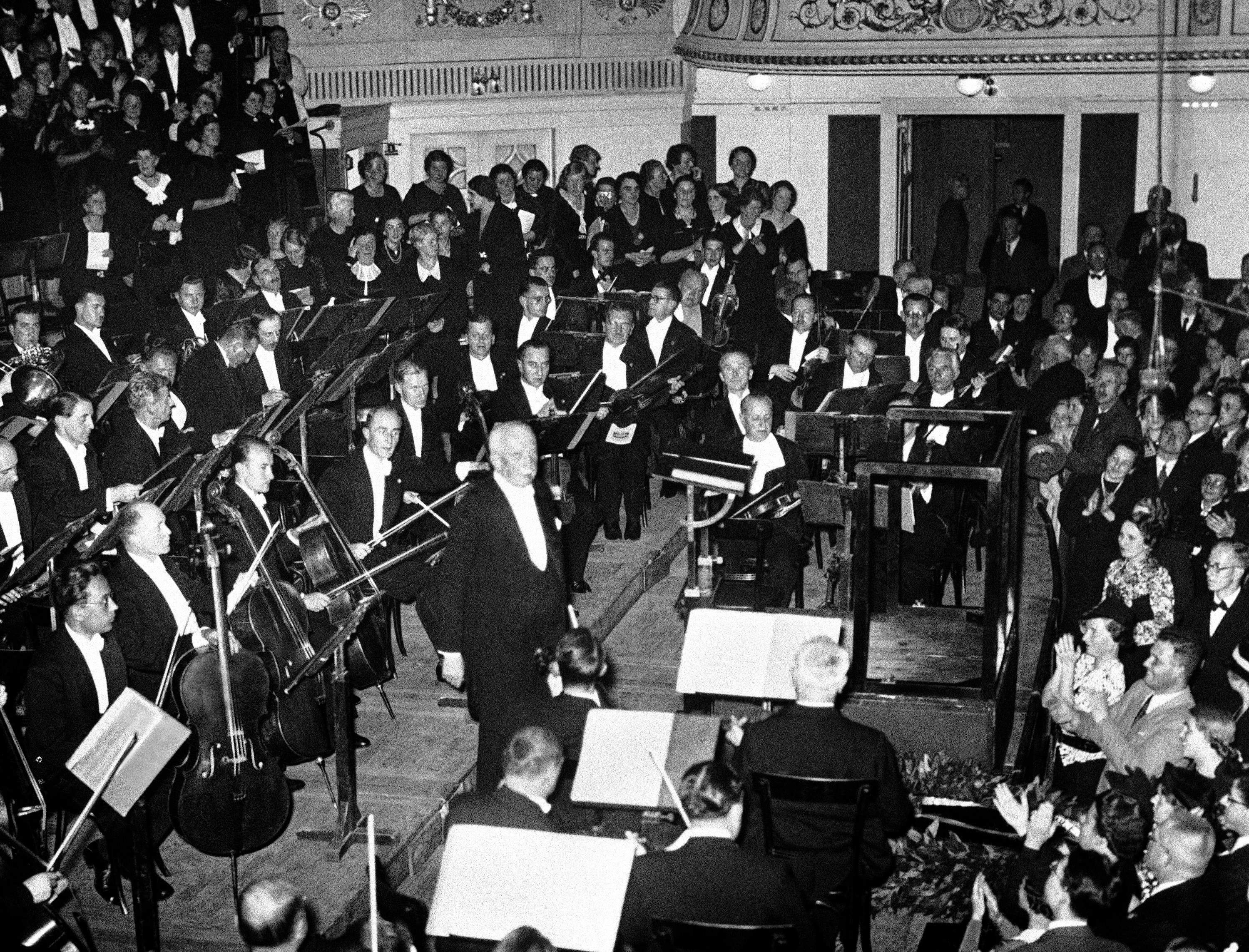 ap3810271175.jpg Ρίχαρντ Στράους