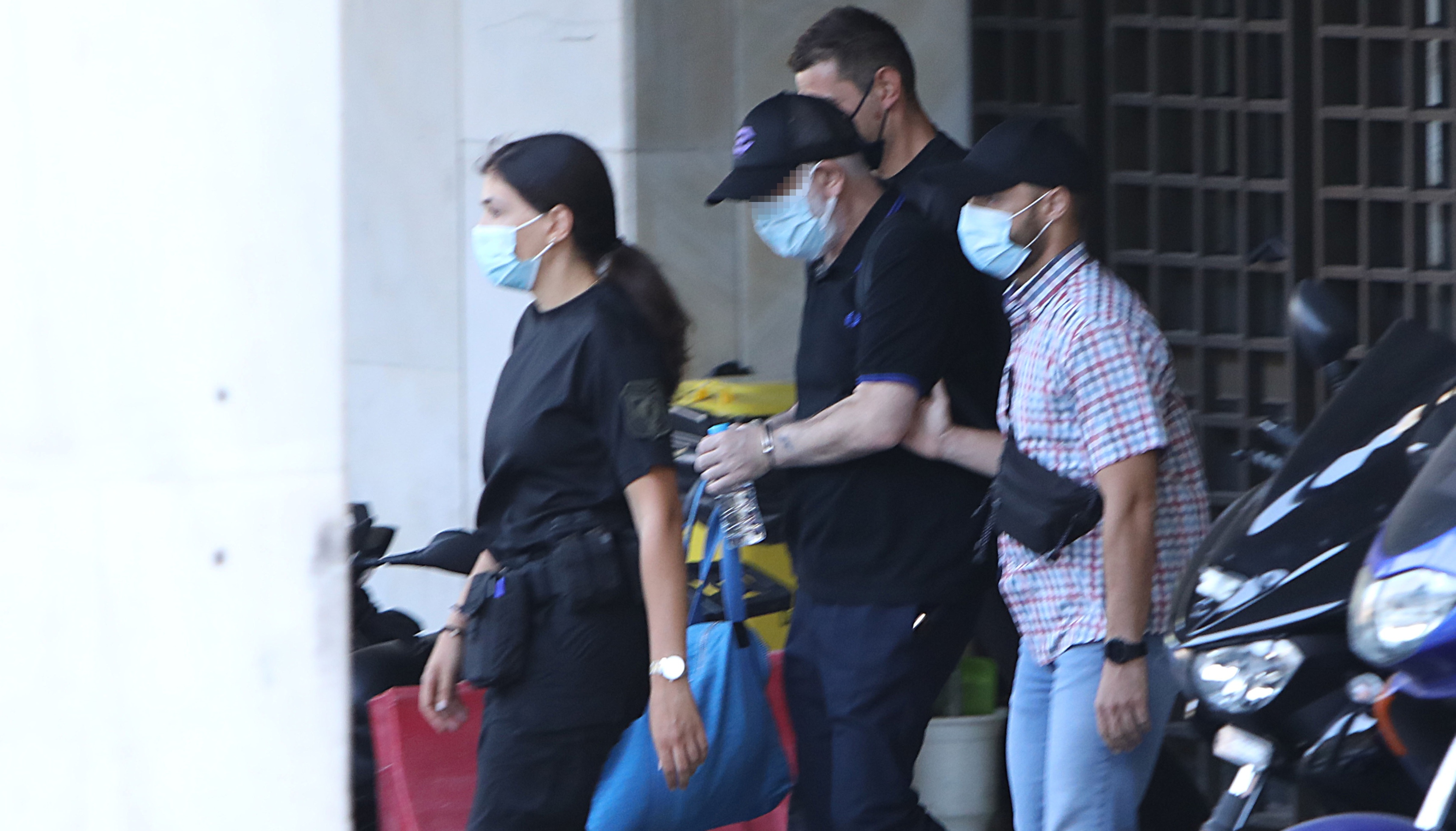 Πέτρος Φιλιππίδης