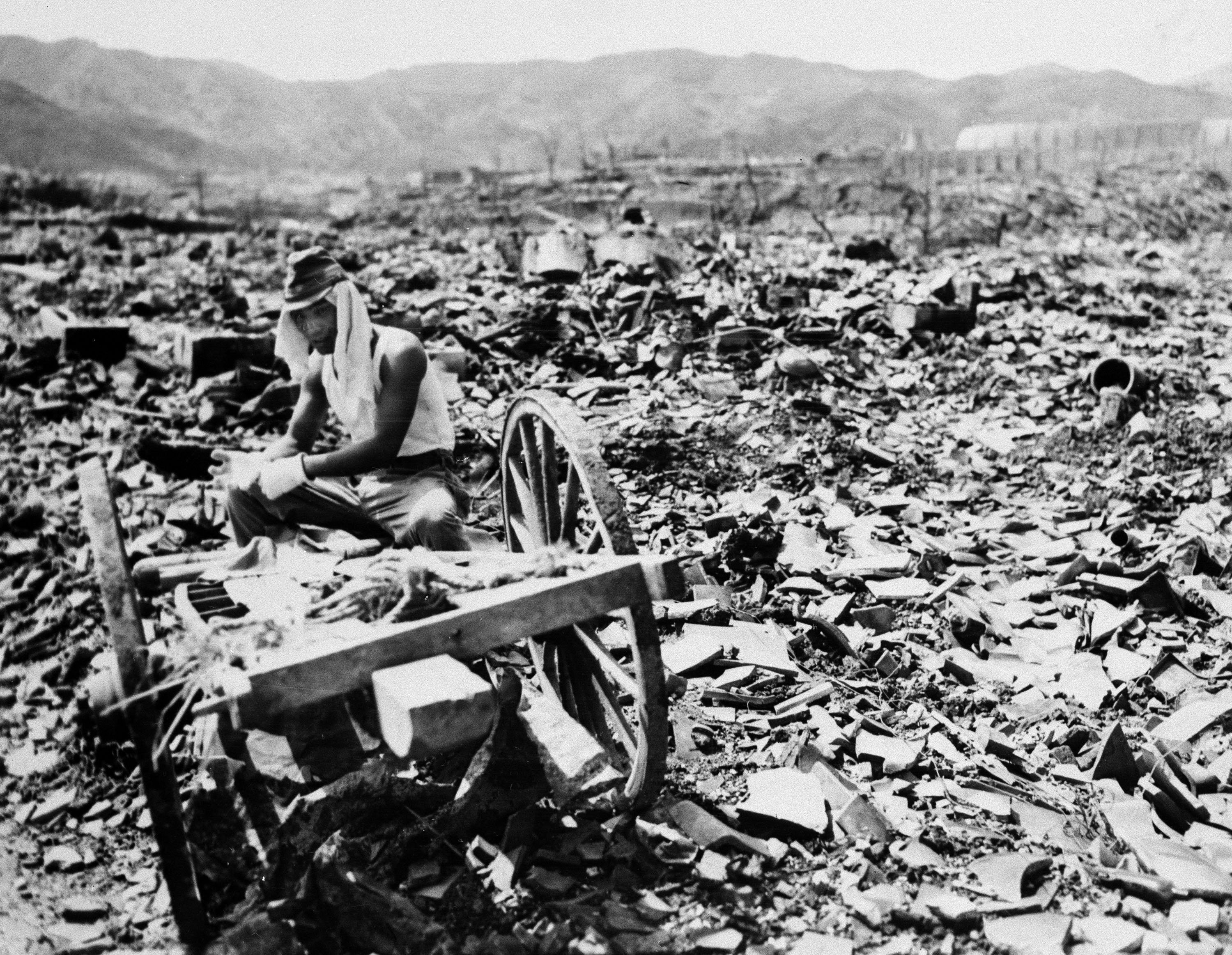 Сколько людей погибло в нагасаки. Хиросима и Нагасаки атомная бомбардировка.