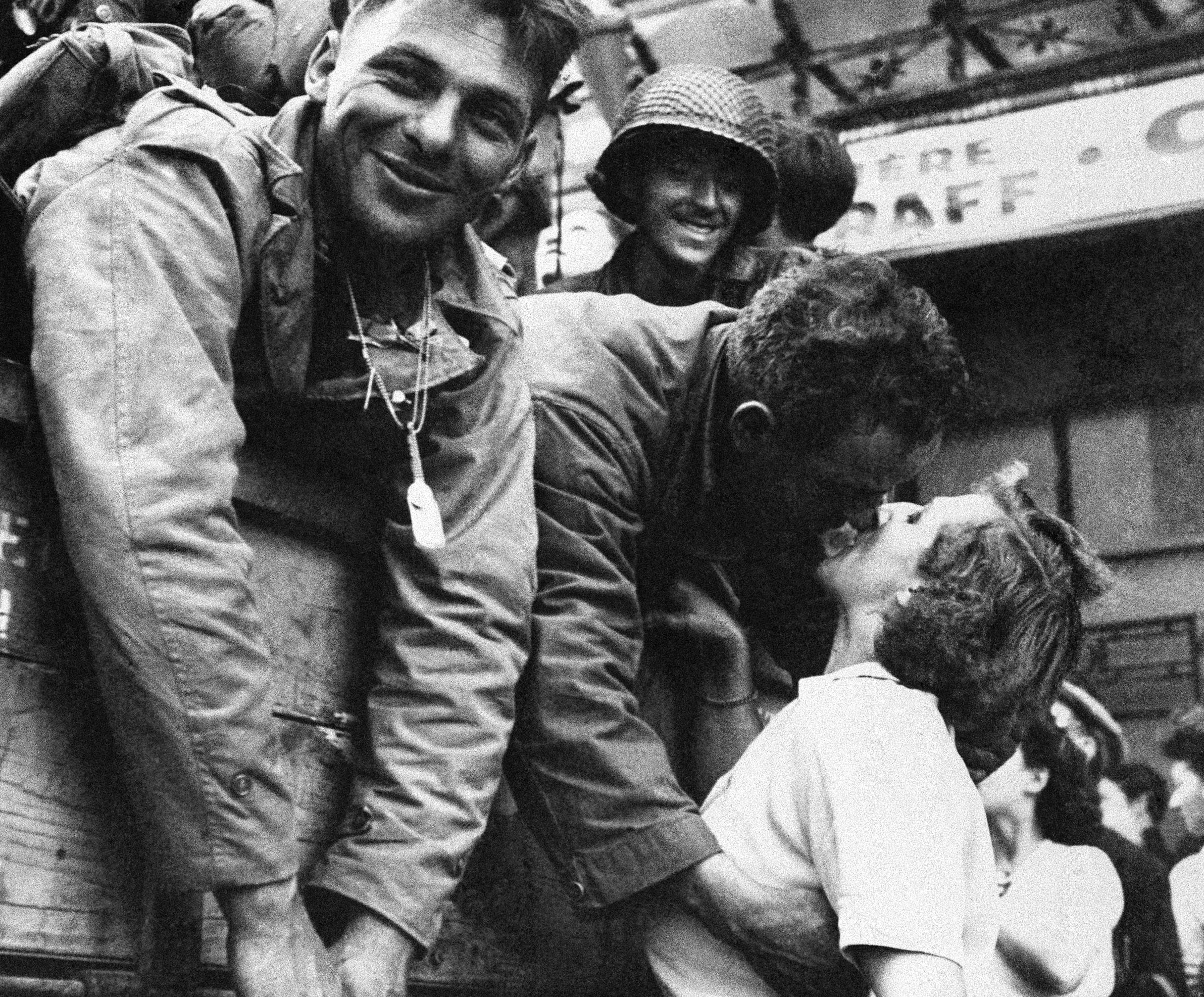 παρίσι-απελευθέρωση