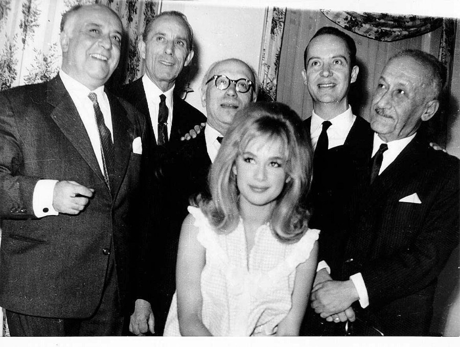 Σακελλάριος