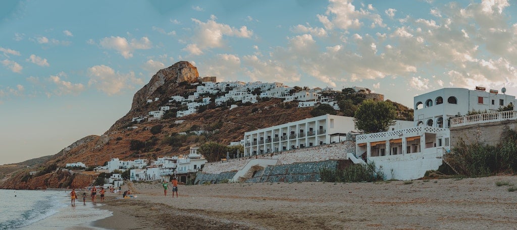 skyros-unsplash.jpg