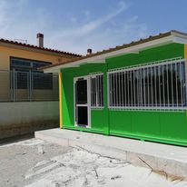 202538922_3337811003112990_1425859619187394747_n.jpeg Σχολείο χωρίς αυλόπορτα