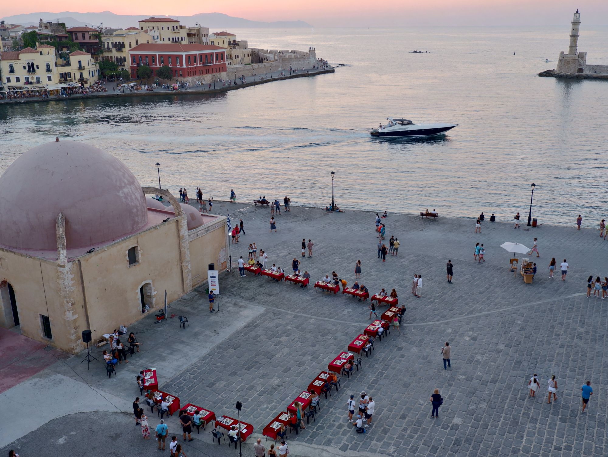 enetiko_limani_hanion-simoyltane_nikola_me_35_antipaloys_1.jpg enetiko_limani_hanion-simoyltane_nikola_me_35_antipaloys_1.jpg