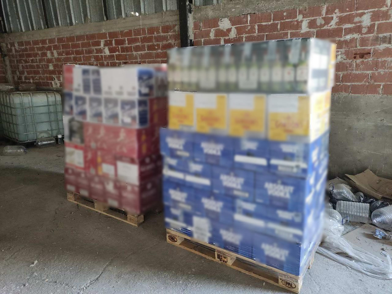 παράνομα ποτά