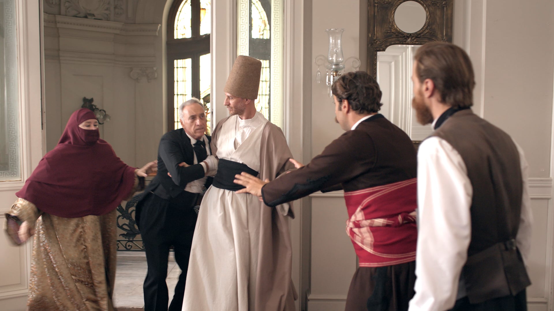 01_1.381.1-ntina-mihailidoy-balinde-giorgos-zerbas-loyi-nikolas-papagiannis-kiamil-eythymis-georgopoylos-mihailos-solon-tsoynis-1-1.jpg Ποίος ήτον ο φονεύς του αδελφού μου