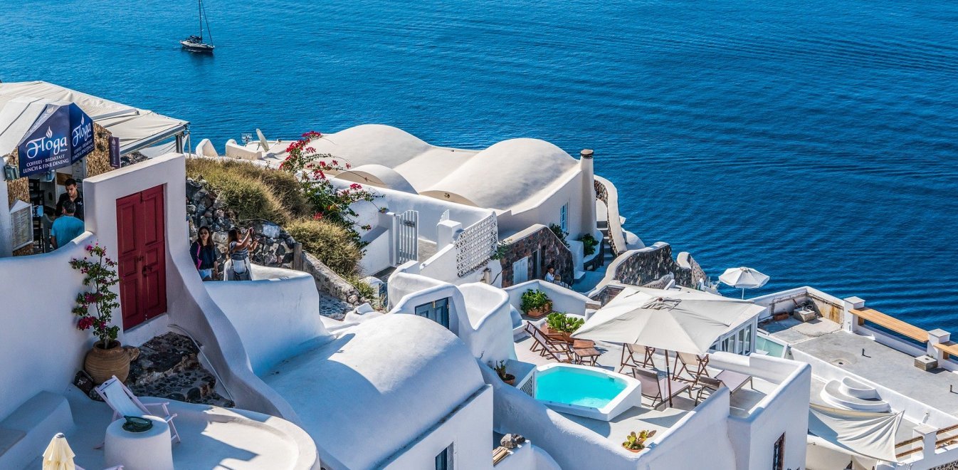 Τουρίστες ούτε για... δείγμα στη Σαντορίνη - Η άδεια Καλντέρα και η αγωνία για το καλοκαίρι