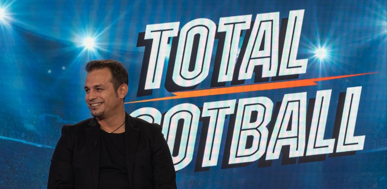 Total Football Sto Open Tv Giati H Podosfairikh Koyltoyra Allazei Pics E8nos
