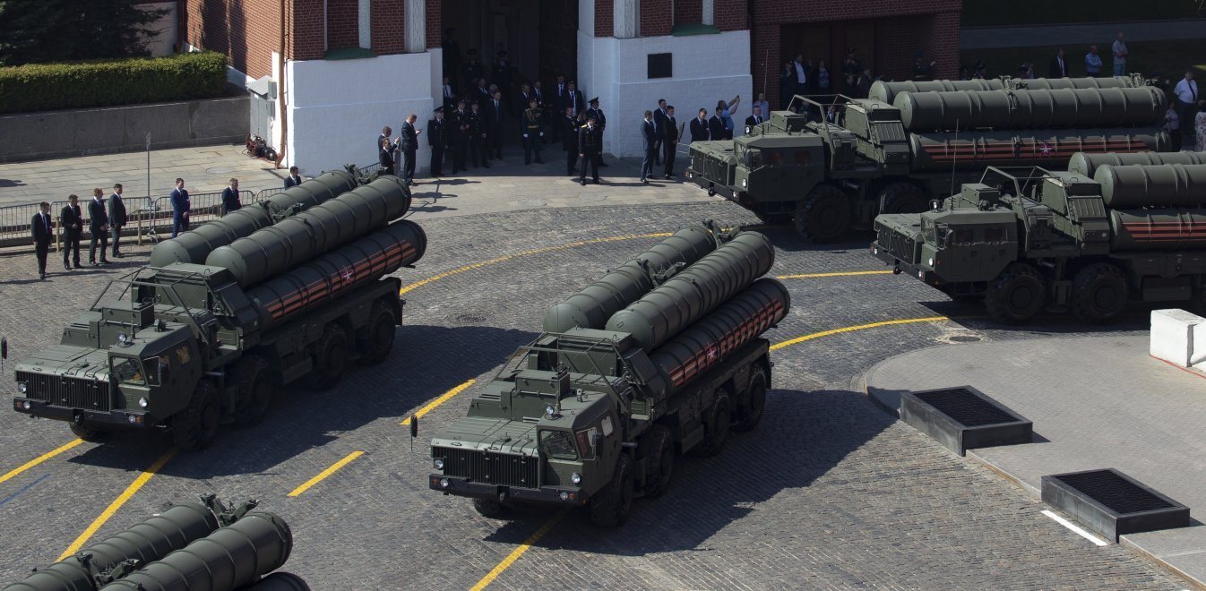 S-400: Η Μόσχα δηλώνει έτοιμη για νέα συμφωνία με την Άγκυρα