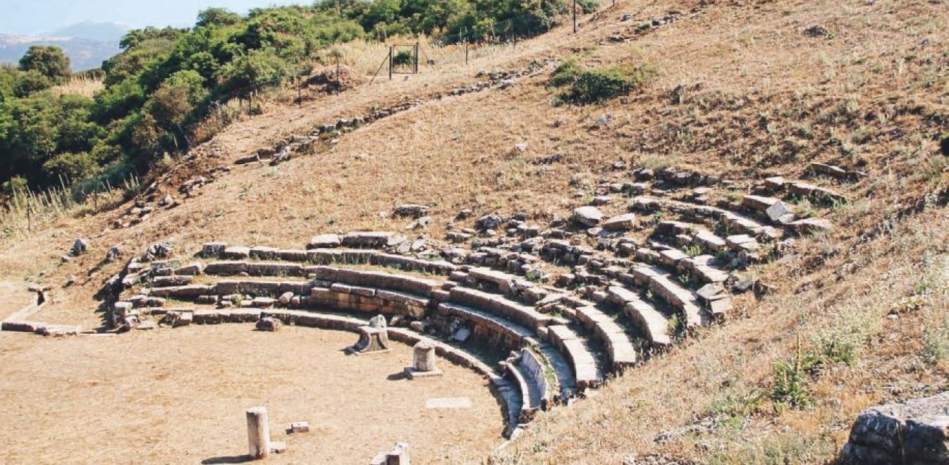 Υπουργείο Πολιτισμού κατά Σταύρου Μπένου για το αρχαίο θέατρο Ορχομενού Αρκαδίας