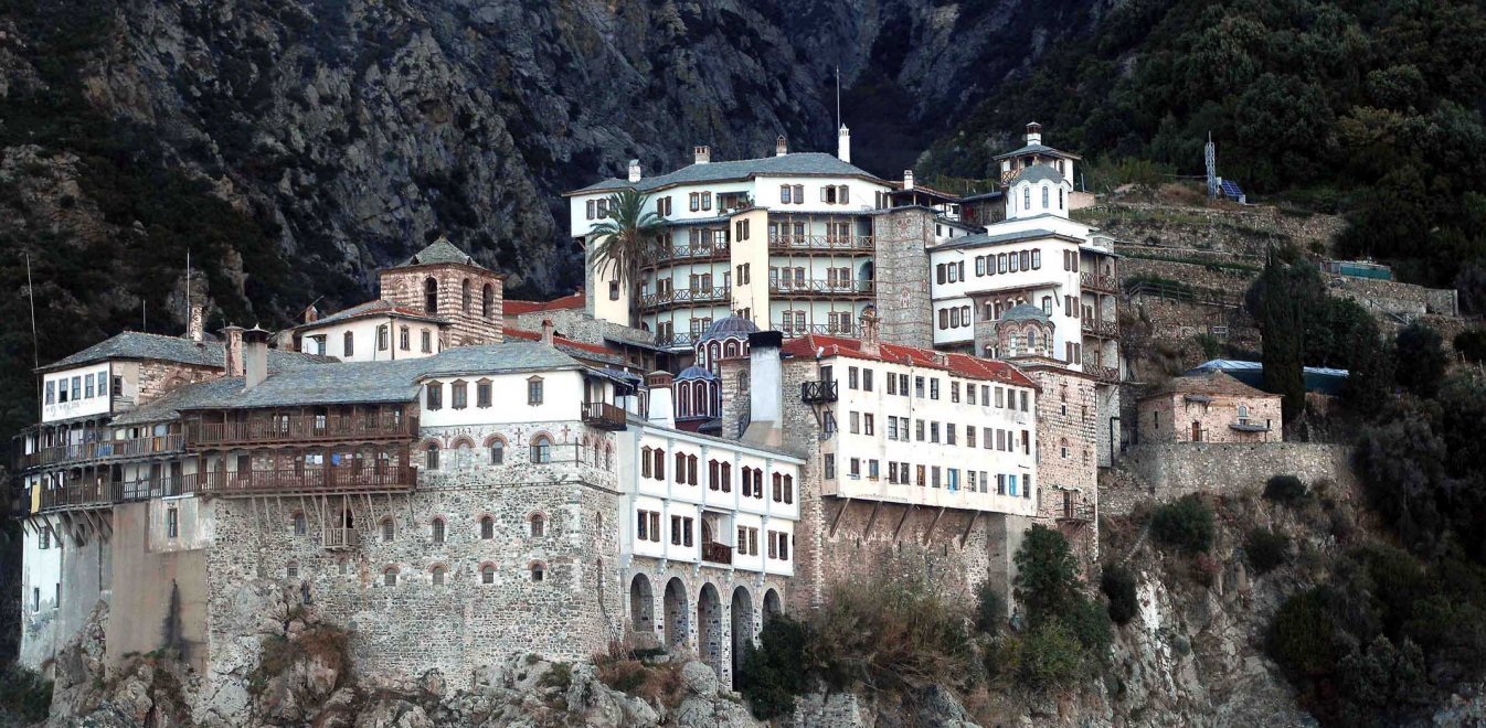 Κορονοϊός: Σε καραντίνα 50 προσκυνητές μετά το κρούσμα στο Αγιον Ορος