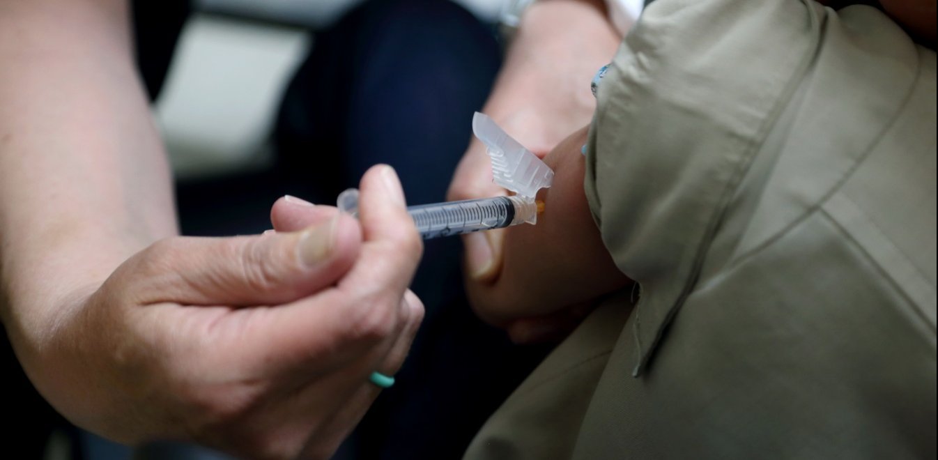 Κορονοιός - Ελβετία: Αγώνας δρόμου για το εμβόλιο ή το φάρμακο