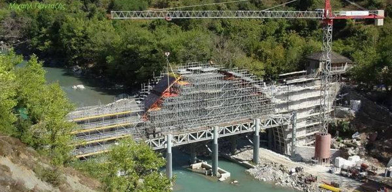 Ήπειρος: Προχωρούν οι εργασίες αναστήλωσης του γεφυριού της Πλάκας (pics) 