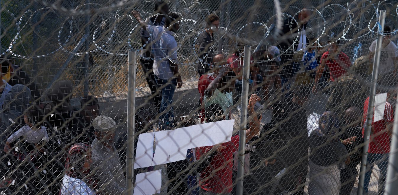 Εξι ΜΚΟ για άσυλο μεταναστών: «Απάνθρωπο το νομοσχέδιο που φέρνει η κυβέρνηση»
