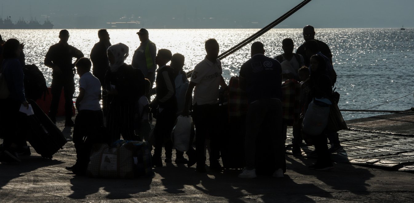 Μετανάστες στα Βρασνά: Γυρίστε σπίτια σας, καημένοι, τι ψάχνετε στην Ελλάδα;