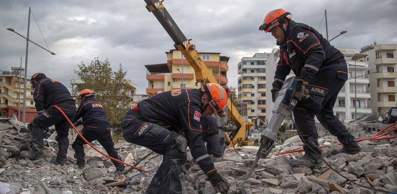 Σεισμός Αλβανία: Στους 50 ο αριθμός των νεκρών - Τουλάχιστον 10.000 άστεγοι 