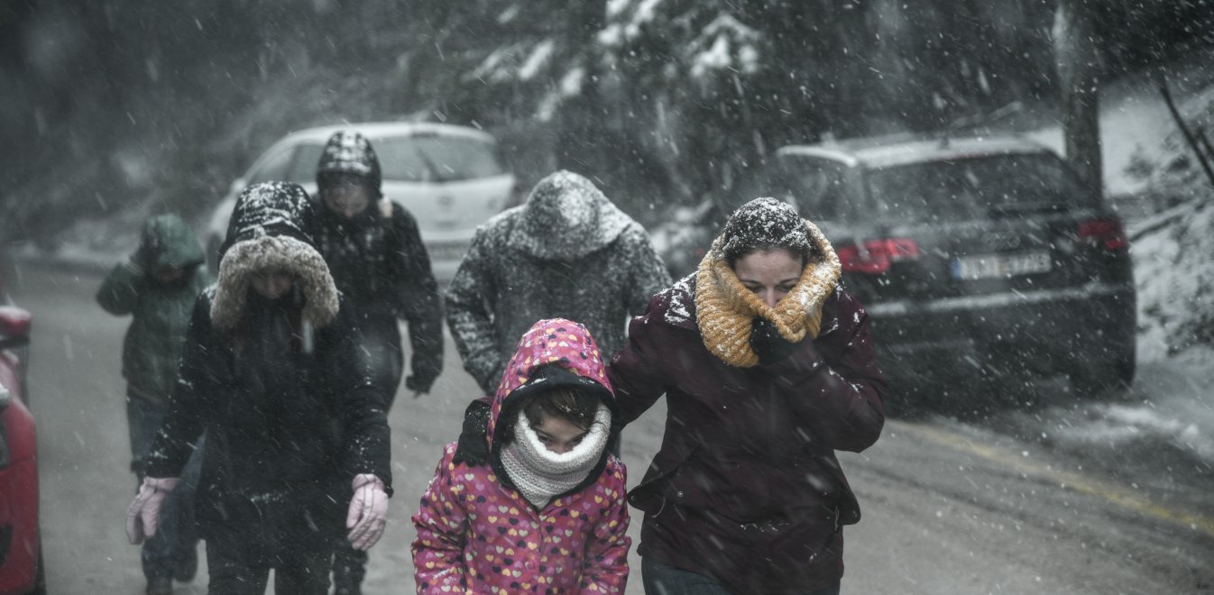 Καιρός: Χιόνια στην Αττική τα ξημερώματα, θα το «στρώσει» από το Μαρούσι και πάνω