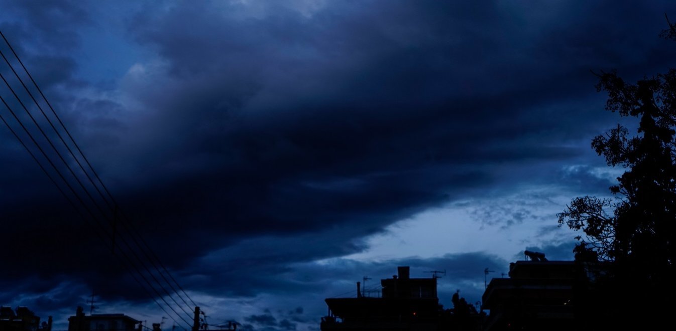 Eκτακτο δελτίο επιδείνωσης καιρού: Πού θα χτυπήσουν χαλάζι και καταιγίδες
