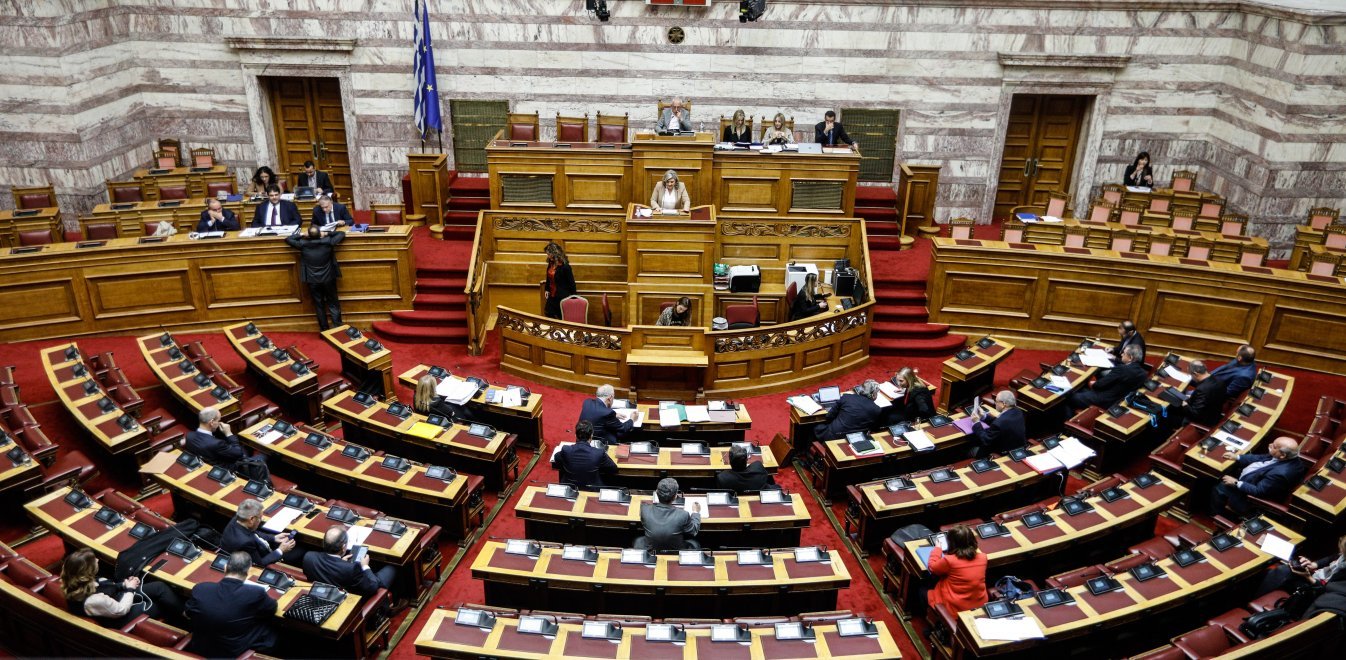Ψήφος αποδήμων: Με ιστορική πλειοψηφία 288 βουλευτών εγκρίθηκε το νομοσχέδιο