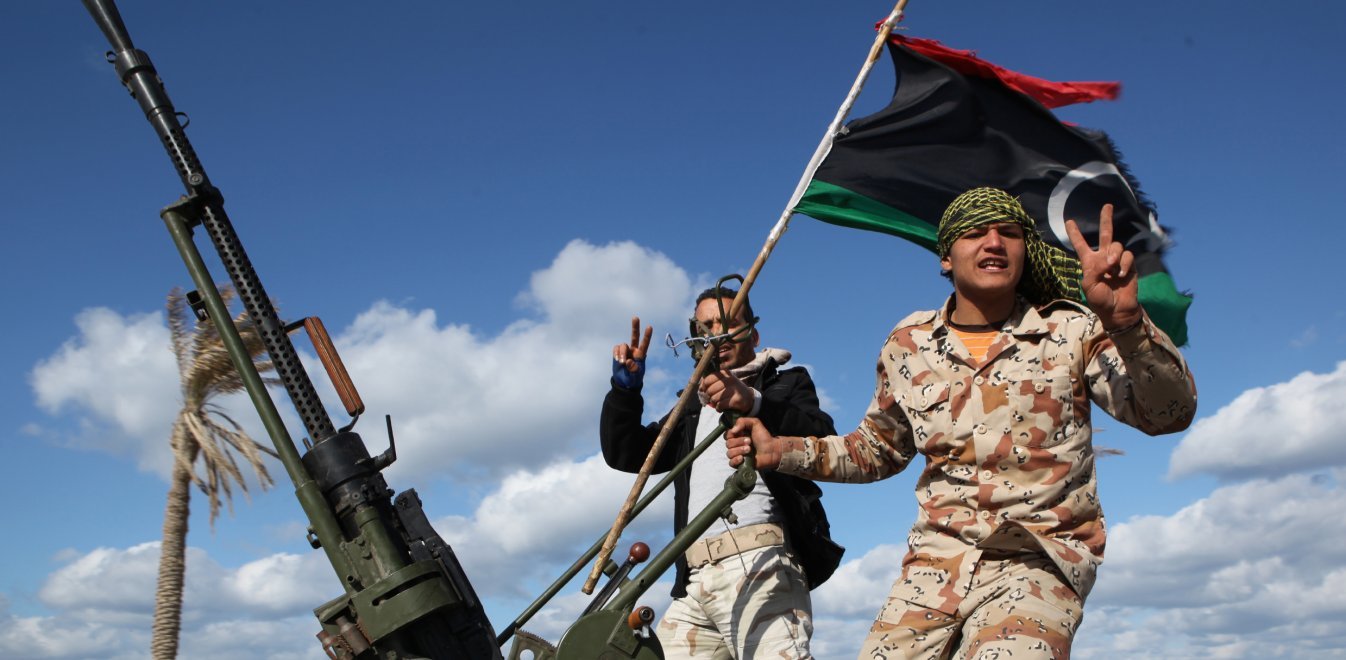 Έτοιμη η Ελλάδα να συμμετάσχει σε αποστολή επιτήρησης του εμπάργκο όπλων στη Λιβύη
