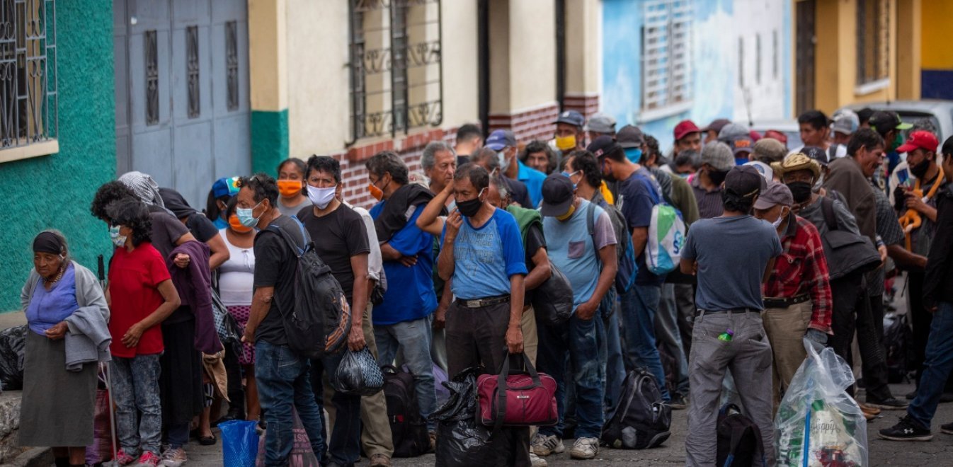 Κορονοϊός: Οι 100 ημέρες που συντάραξαν και άλλαξαν τον κόσμο