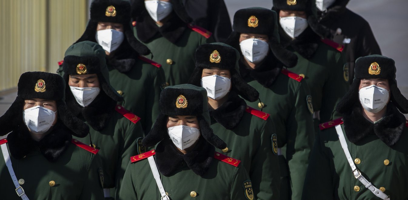 Κορονοϊός: Πέφτουν οι μάσκες των κρατών στον πόλεμο για μια ...