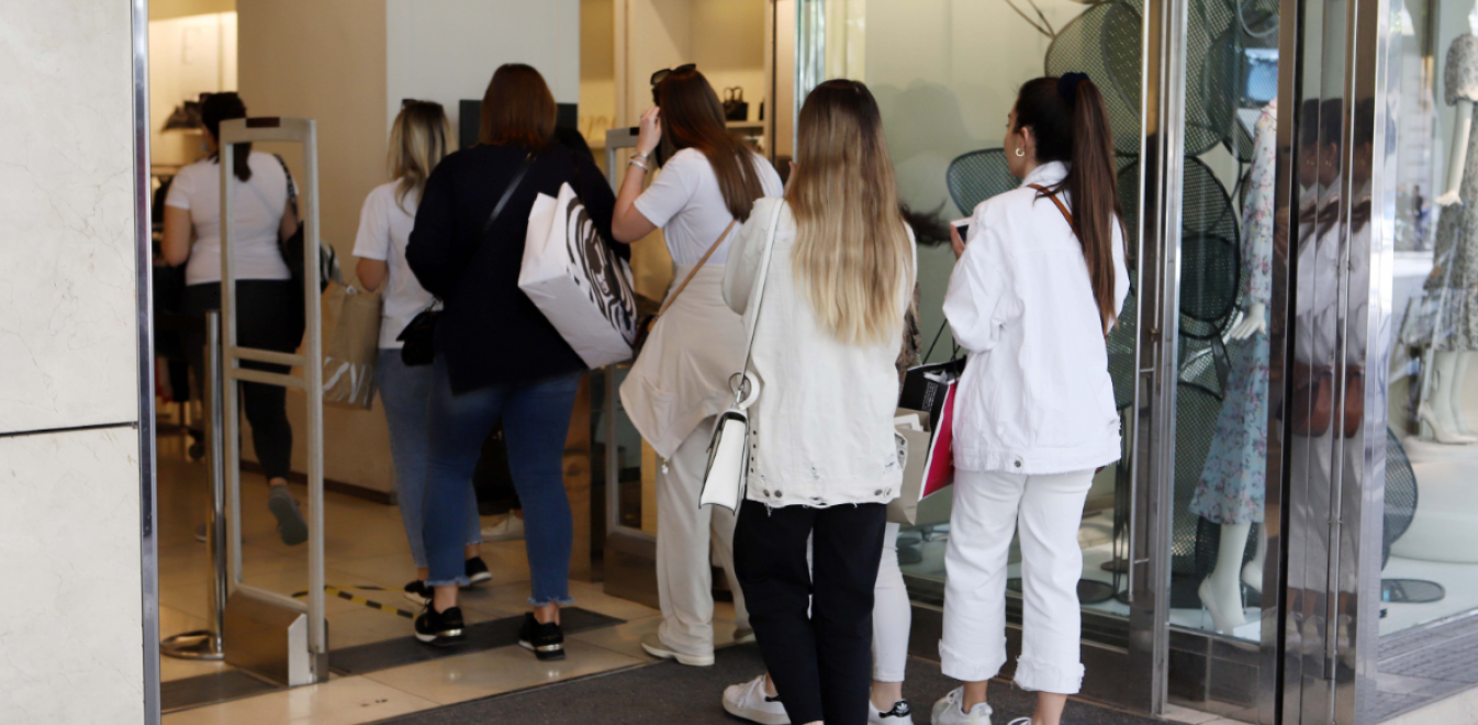 Επιχειρήσεις: Επέκταση αναστολής συμβάσεων - Αναστολή πληρωμής οφειλών