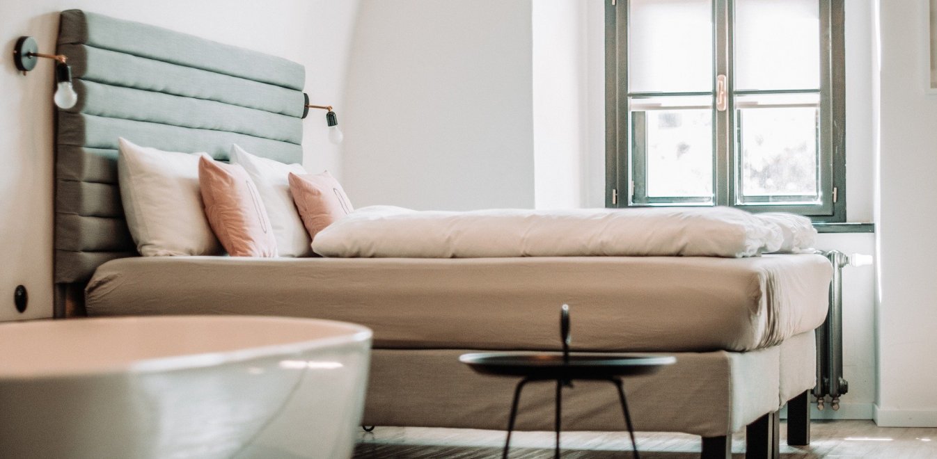 Τα νησιά προκρίνουν ξενοδοχεία καραντίνας - Πότε θα ξεκινήσουν τα ταξίδια