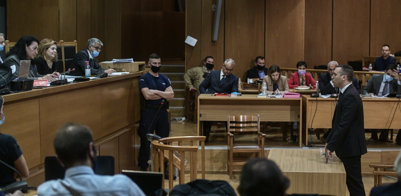 Δίκη Χρυσής Αυγής: Τι επικαλέστηκαν Μιχαλολιάκος, Κασιδιάρης για τις αναστολές | Έθνος