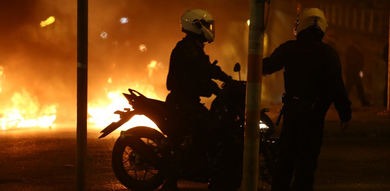 επεισόδια στη Νέα Σμύρνη