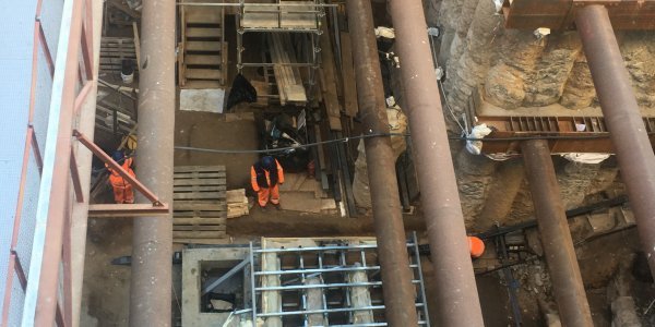 Εμφύλιος κατ’ επάγγελμα