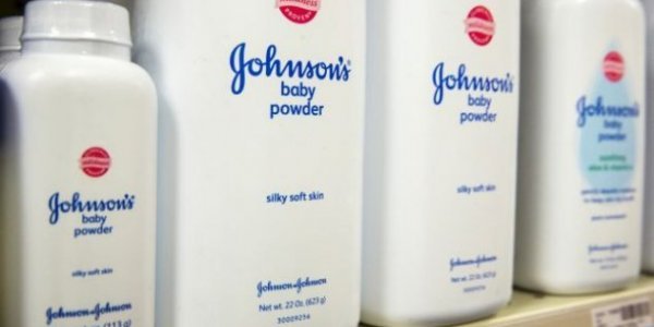 Αποσύρεται ταλκ της Johnson &amp; Johnson - Εντοπίστηκαν ίχνη αμιάντου | Έθνος